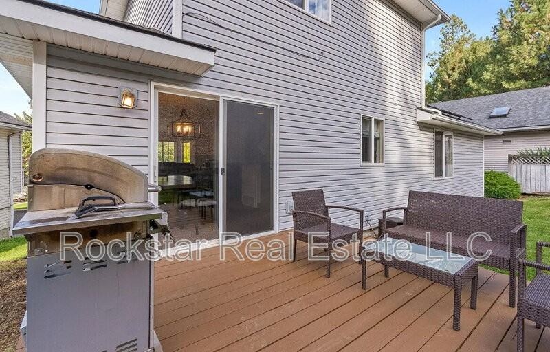 607 W Persimmon Ln - Photo 6 of 35