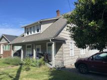 601 S Mcloughlin Blvd - Photo 1 of 1