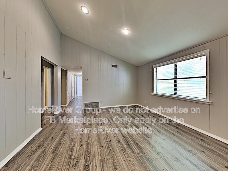 1319 Wisteria Way - Photo 4 of 23
