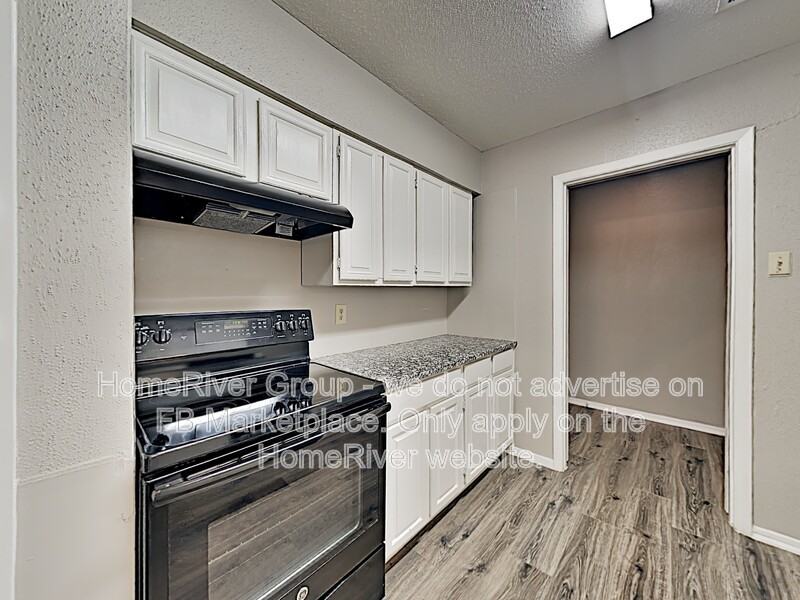 1319 Wisteria Way - Photo 5 of 23
