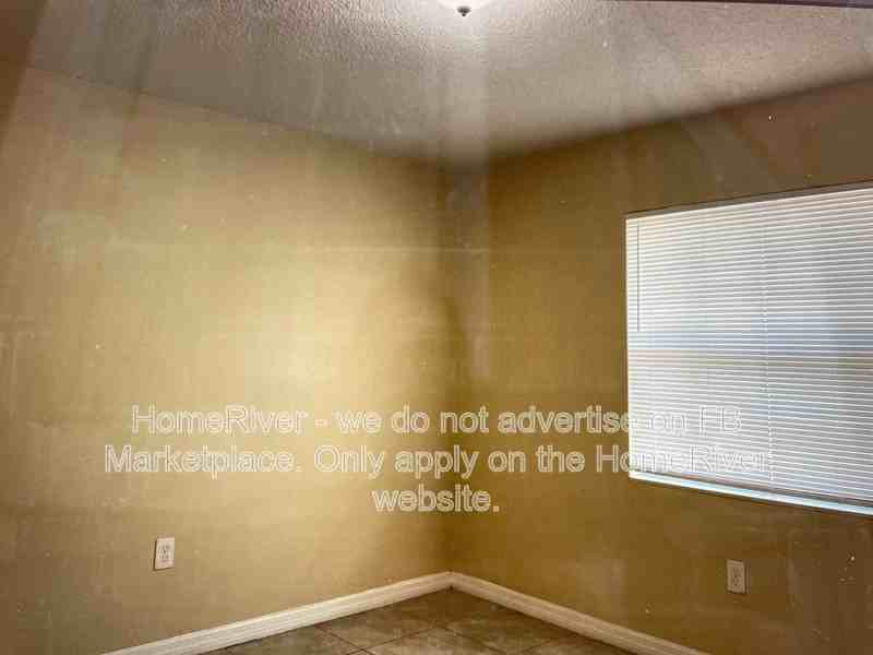 1111 Tuskegee St #A - Photo 5 of 10