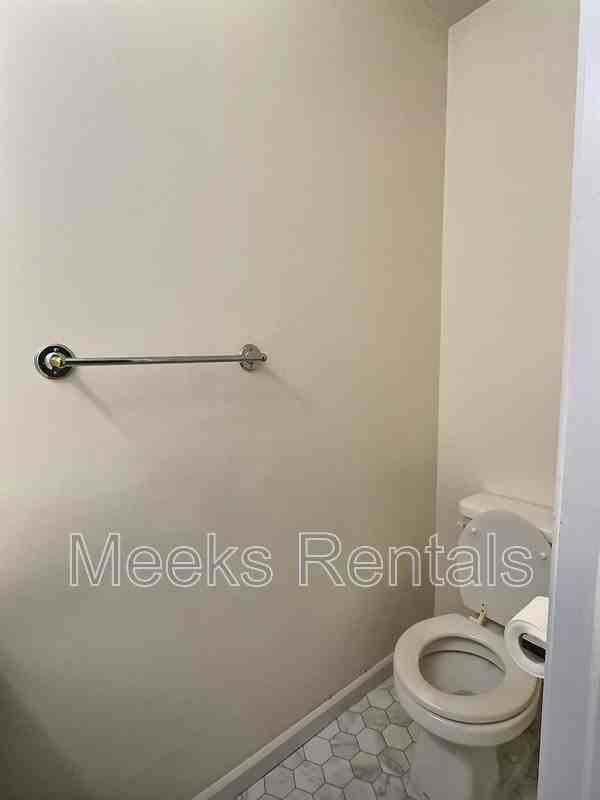 110 Botley Ln #12 - Photo 7 of 8