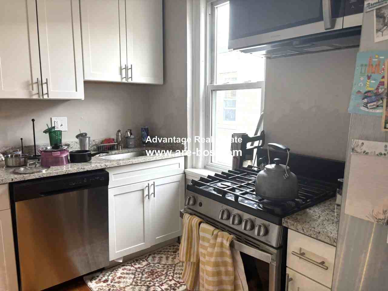 23 Lanark Rd #17 - Photo 2 of 24