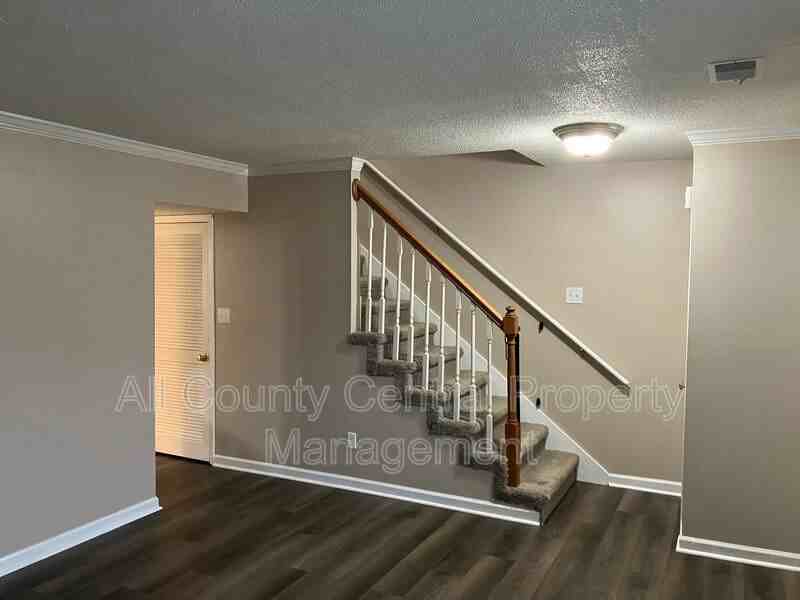 2350 Grayson Valley Cir - Photo 5 of 16