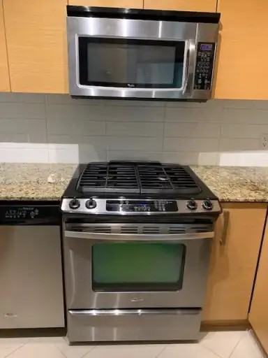 5889 Irmin St #105 - Photo 6 of 23