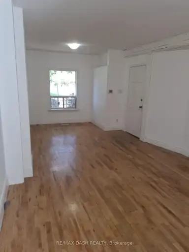 33 Woodward Ave - Photo 5 of 9
