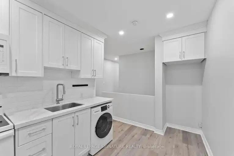 233 Greenwood Ave #2 - Photo 3 of 10