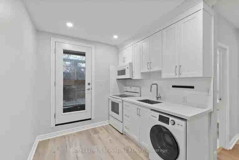 233 Greenwood Ave #2 - Photo 5 of 10