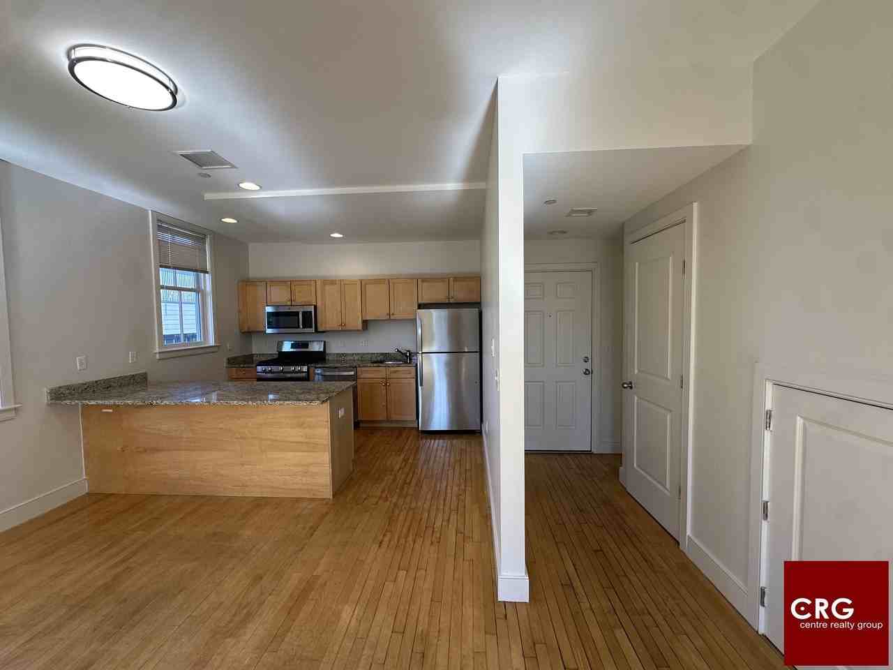 102 2nd St #PH04 - Photo 5 of 14
