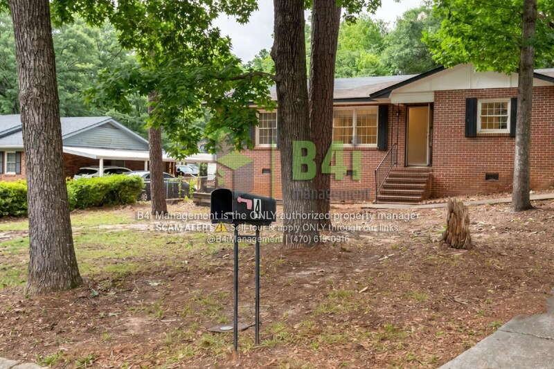 4 Dean Dr
