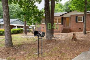 4 Dean Dr - Photo 1 of 1