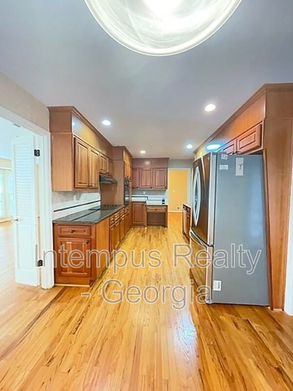3474 Sunderland Cir Ne - Photo 6 of 24