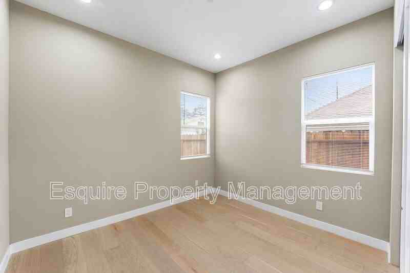 549 Carty Dr - Photo 4 of 12