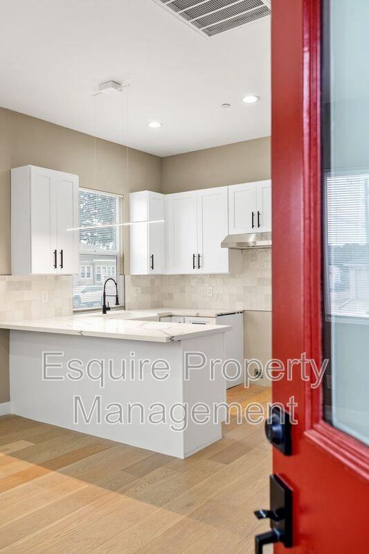 549 Carty Dr - Photo 7 of 12