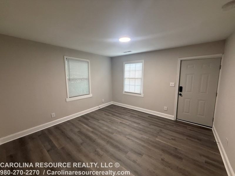 3005 West Blvd - Photo 5 of 11
