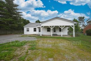872 W Albert Gallatin Ave - Photo 1 of 1