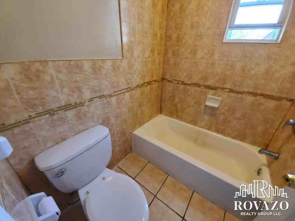83 Ellery Avenue #2A - Photo 3 of 9