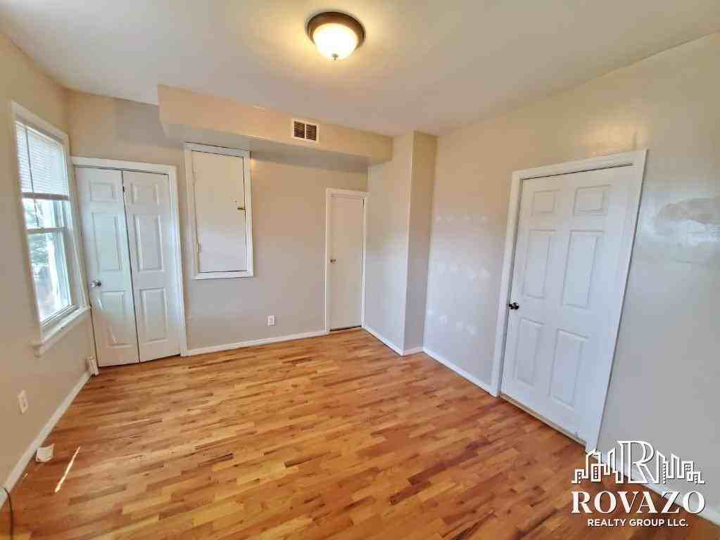 83 Ellery Avenue #2A - Photo 7 of 9