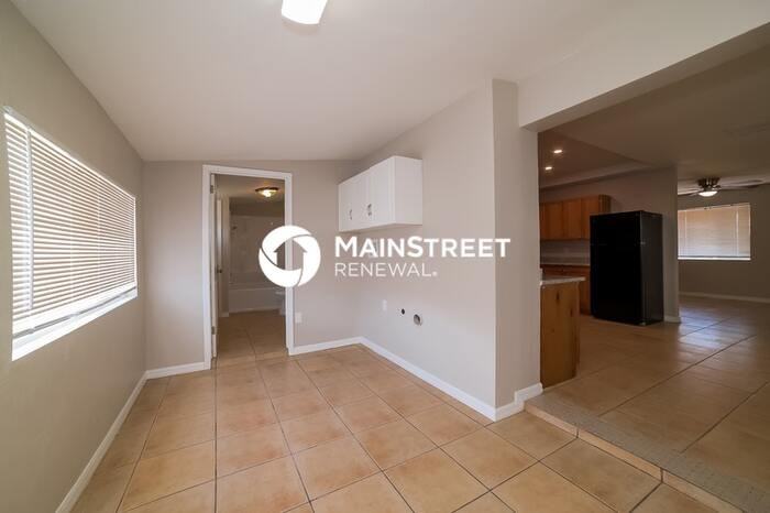 11548 E Marguerite Ave - Photo 5 of 17