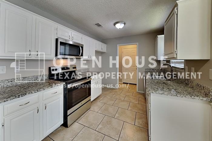 6921 Black Wing Dr - Photo 6 of 20