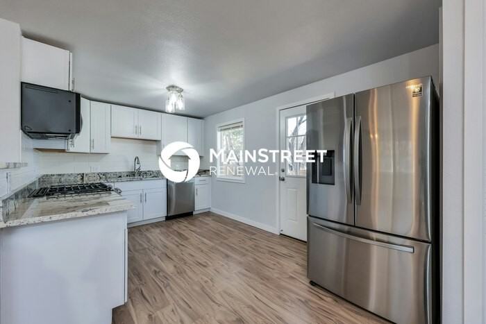 2608 Jay Pl - Photo 5 of 16