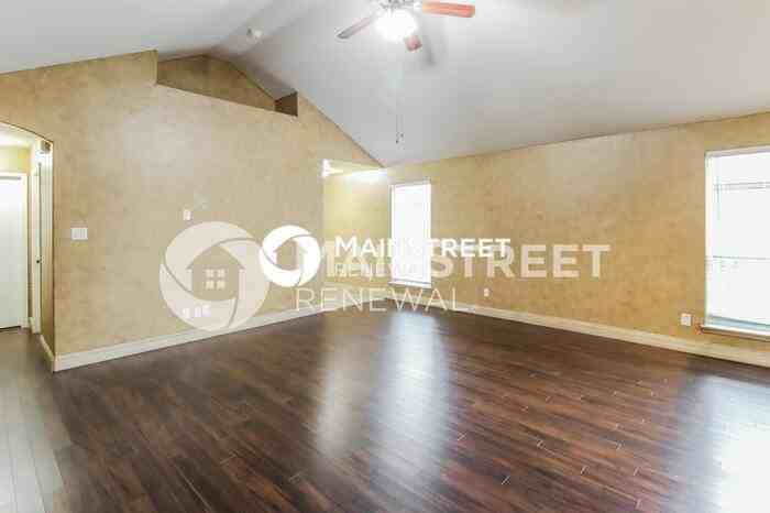 6824 Turtle Stream Dr - Photo 4 of 16