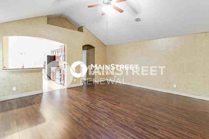 6824 Turtle Stream Dr - Photo 5 of 16