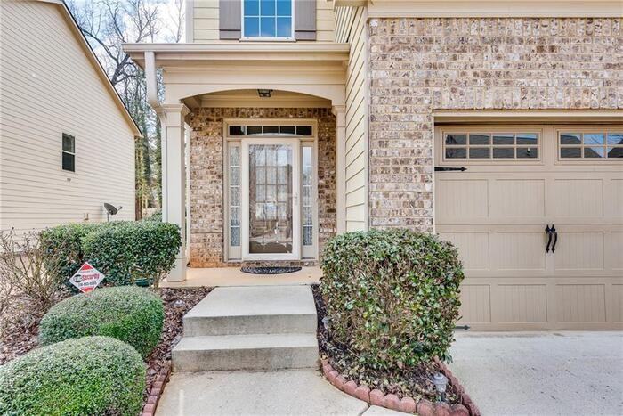 2318 Brynfield Cv - Photo 4 of 34