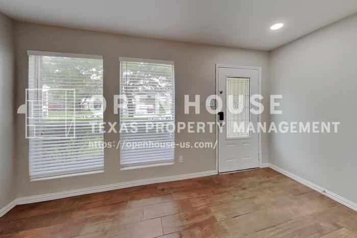 16960 Wren Hill St - Photo 5 of 20