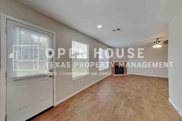 16960 Wren Hill St - Photo 7 of 20