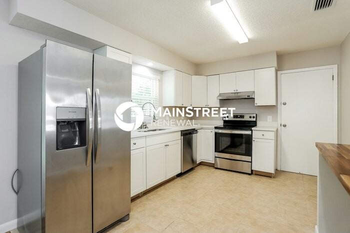 142 Capella Rd - Photo 7 of 16