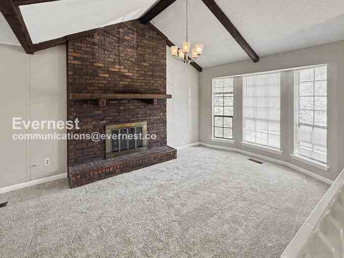 617 Carson Crest Cir - Photo 2 of 27