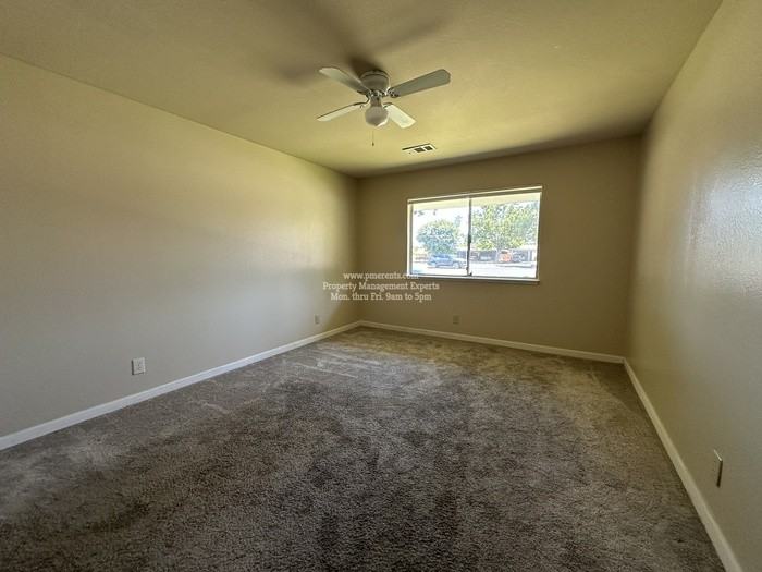 6807 N El Dorado St - Photo 6 of 17