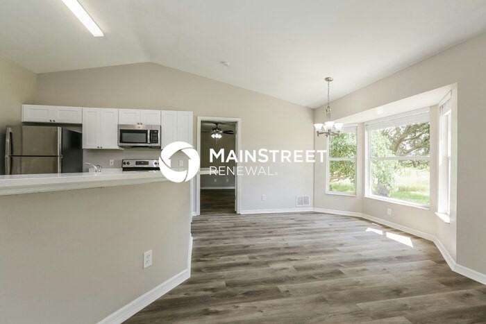 5125 Beecher St - Photo 6 of 16