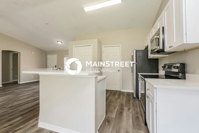 5125 Beecher St - Photo 7 of 16