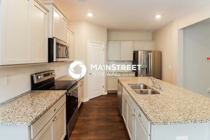 11918 Lovejoy Crossing Way - Photo 7 of 16