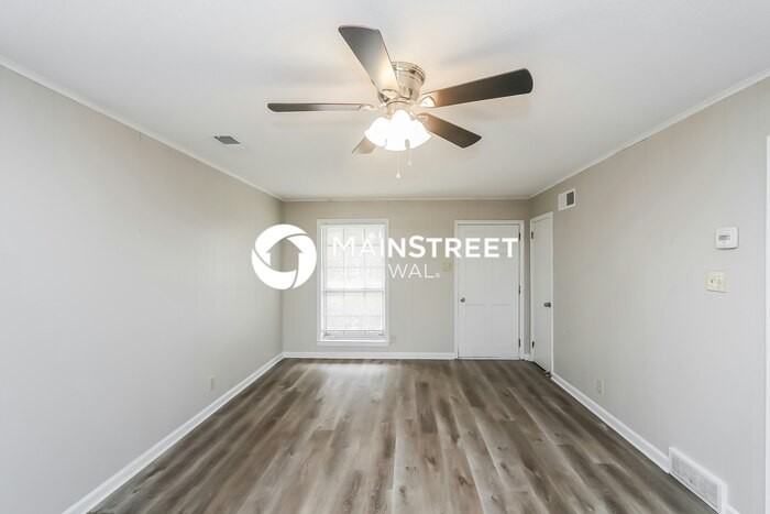2292 Willow Wood Ave - Photo 4 of 16