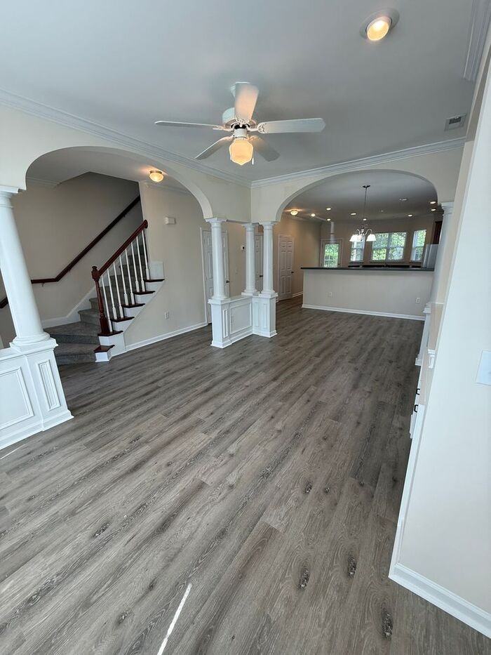 214 Maynard Summit Way - Photo 4 of 21