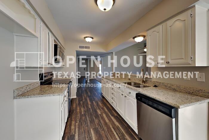 5633 Trego St - Photo 5 of 20