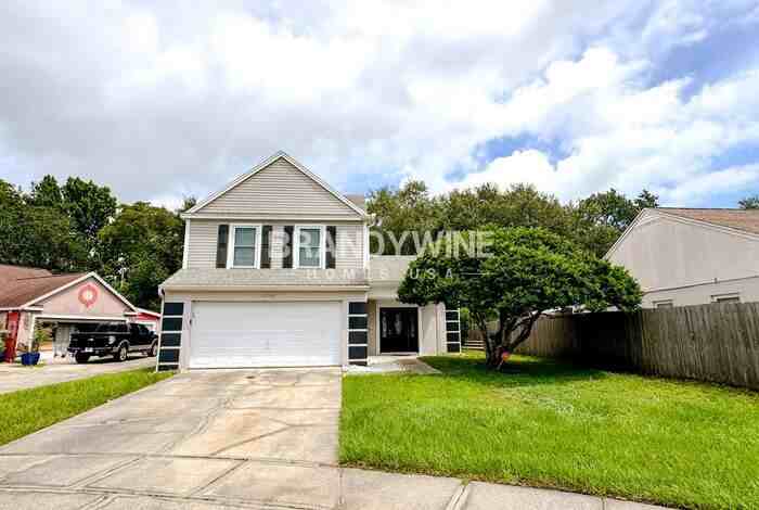 12901 Detroit Woods Ct - Photo 2 of 26