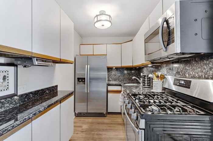 5975 N Odell Ave #5975 - Photo 4 of 8