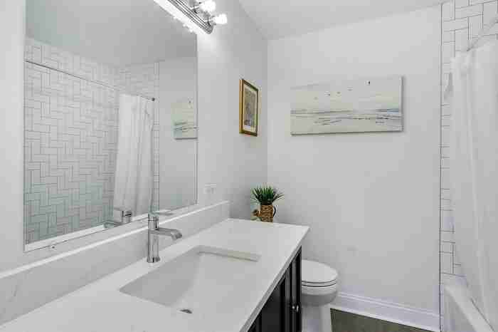 5975 N Odell Ave #5975 - Photo 6 of 8