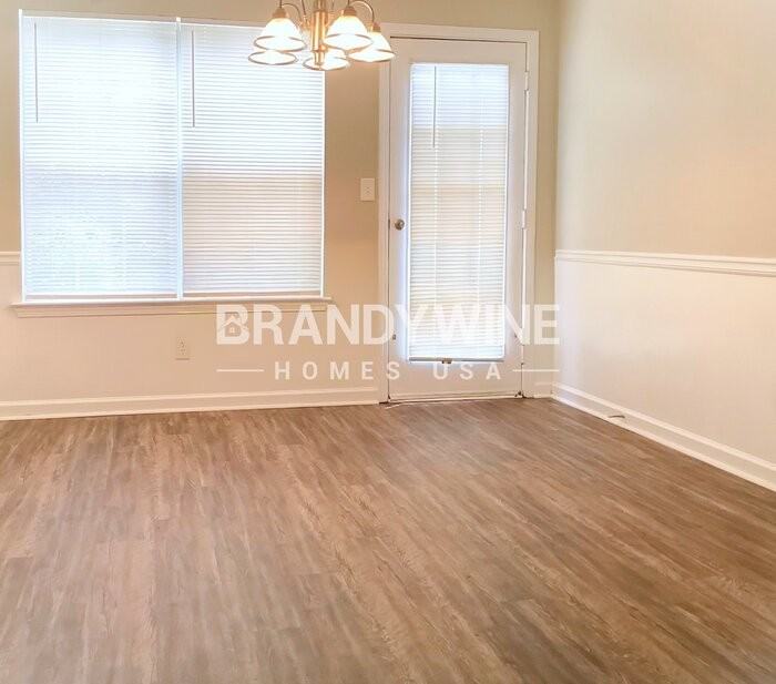 406 Sunny Field Ct - Photo 3 of 9