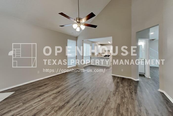 5004 Lodgepole Ln - Photo 4 of 21