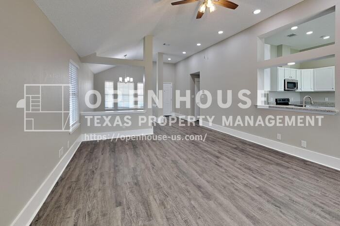 5701 Turner St - Photo 5 of 20