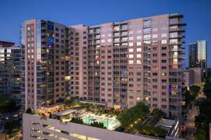 featured image of 880 W Peachtree St Nw