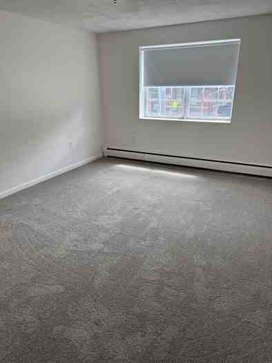 60 Franklin St #8 - Photo 6 of 8
