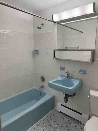 60 Franklin St #8 - Photo 7 of 8
