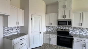 featured image of 308 Woodstock Ln