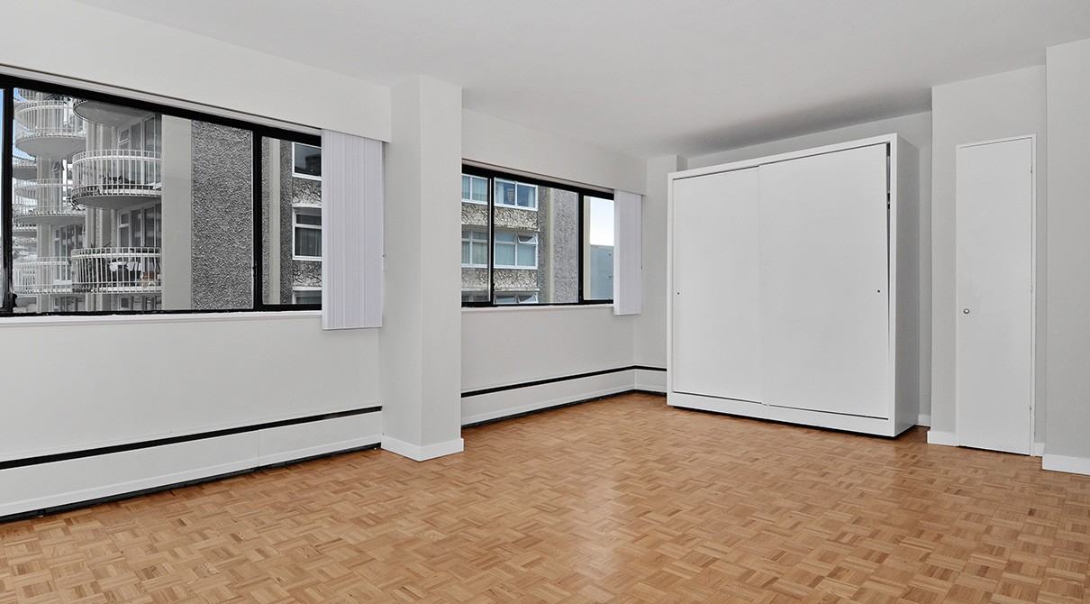 Pacific Beach Apartments - Photo 4 of 9